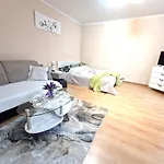 Aparthouse Centrum Free Parking Apartment