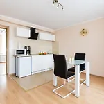 Apartment Aparthouse Centrum Free Parking
